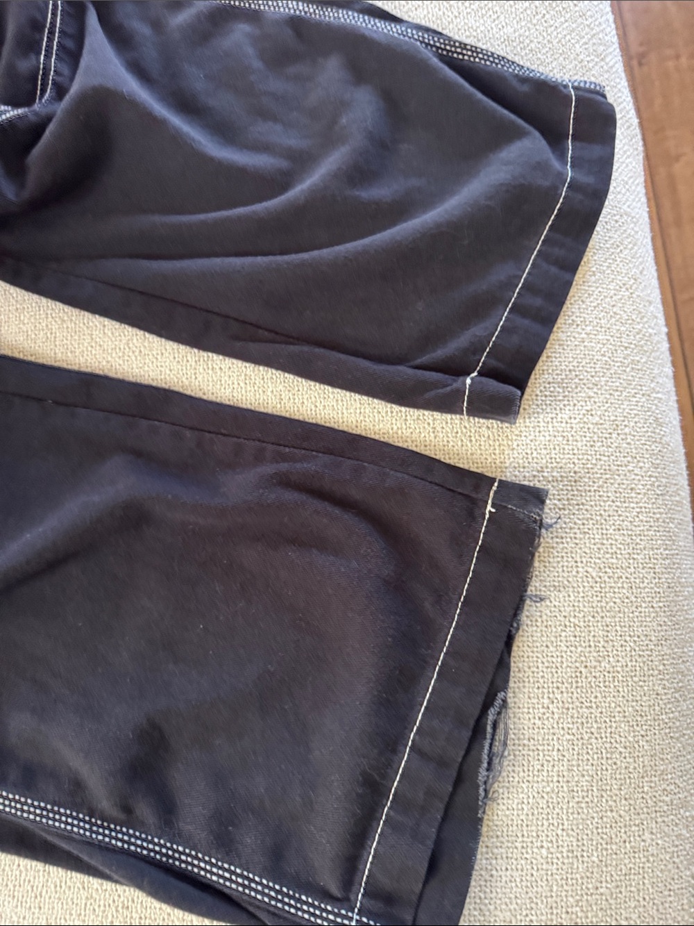 Divided - Black womans Cargo Jeans with Contrast Stitching size 6 - Picture 5 of 6